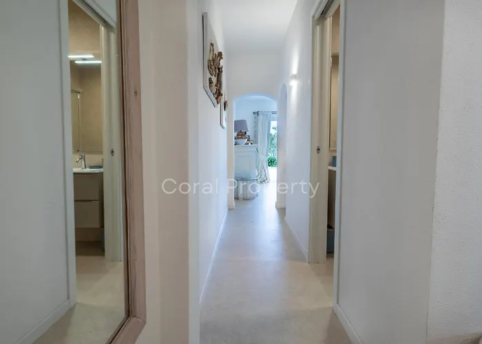 Appartamento Rea Beachfront - Giardino&spiaggia Privata